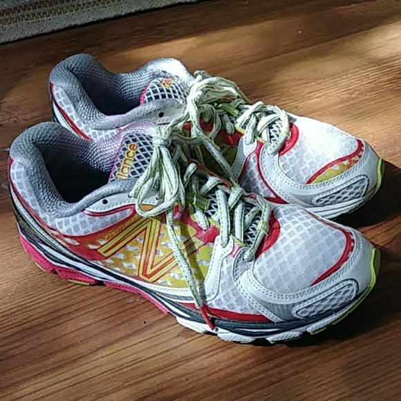 new balance 1080v3 sale